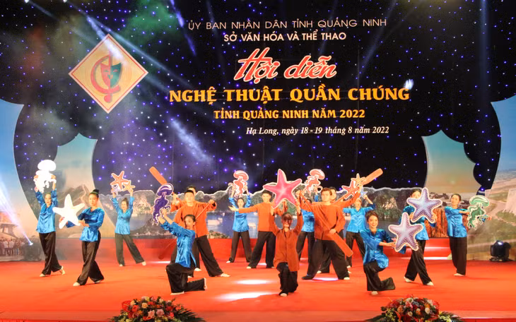 Tiết mục dự thi của đoàn nghệ thuật quần chúng TP Cẩm Phả.