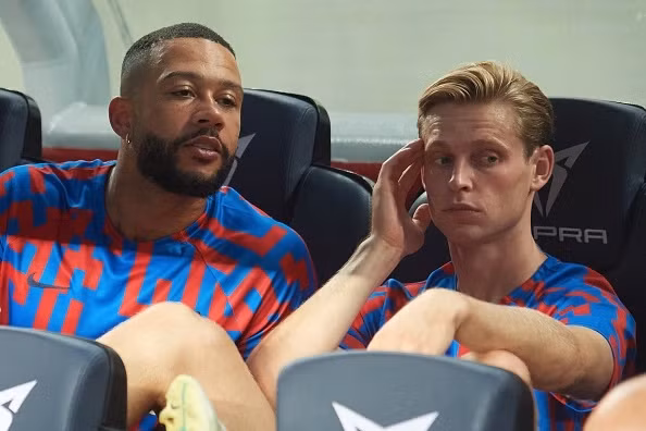 Depay chưa thống nhất điều khoản về lương thưởng với Juventus.
