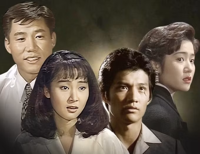 "Đôi mắt bình minh" (Eyes of Dawn): 58,4%Tác phẩm do MBC sản xuất mừng 30 năm thành lập đài, được giới chuyên môn gọi là "kiệt tác của phim lịch sử Hàn Quốc", quay trước trong hai năm bốn tháng. Phim gồm 36 tập, lên sóng từ ngày 7/10/1991 đến 6/2/1992. Nội dung kể cuộc đời Yoon Yeo Ok (Chae Shi Ra) - cô gái xấu số, bị ép làm nô lệ tình dục khi mới 17 tuổi. Cô được hai người đàn ông yêu say đắm: Choi Dae Chi (Choi Jae Sung) - gián điệp của chính phủ Bắc Triều Tiên và Jang Ha Rim (Park Sang Won) - làm quân y cho quân đội Nhật, về sau đào ngũ gia nhập lực lượng Đồng minh. Cả ba trở thành nạn nhân của bi kịch thời đại. Cảnh Yeo Ok chết trong vòng tay Dae Chi ở cánh đồng tuyết, Dae Chi cũng nhanh chóng đi theo cô và Ha Rim tự tay chôn cất cặp tình nhân khiến người xem thổn thức. Ảnh: MBC