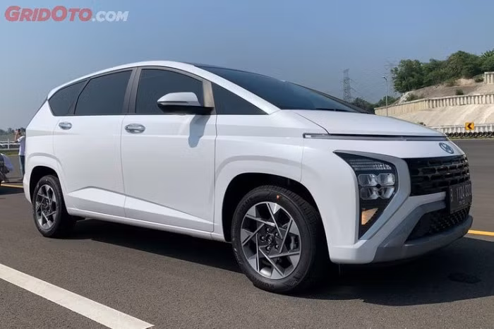 Hyundai Stargazer giá 366 triệu, chỉ có 1 tùy chọn động cơ tại Indonesia