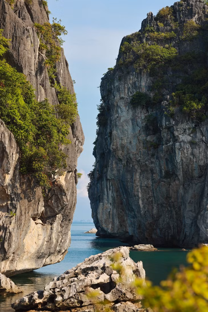 Đến Lan Hạ là đến những nơi hoang sơ, nơi con người và thiên nhiên thực sự hòa làm một