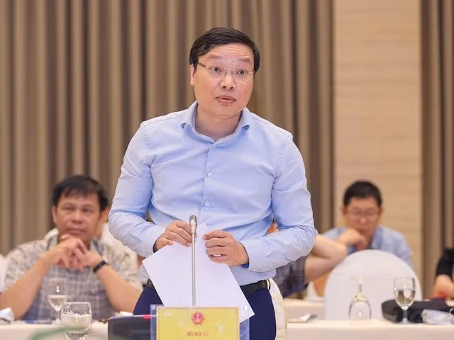 Thứ trưởng Bộ Nội vụ Trương Hải Long: Thủ tướng Chính phủ sẽ trình Quốc hội phê chuẩn nhân sự Bộ Y tế tại kỳ họp Quốc hội tới - Ảnh: VGP/Nhật Bắc
