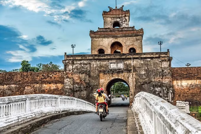 Vẻ đẹp hoài cổ của Huế.