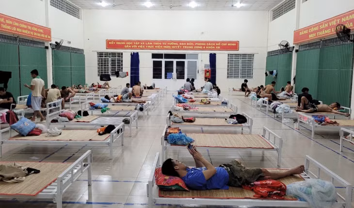 Các đối tượng được Bộ Chỉ huy Bộ đội Biên phòng An Giang phối hợp cùng các cơ quan chức năng bố trí tạm nơi ăn, trốn ở.