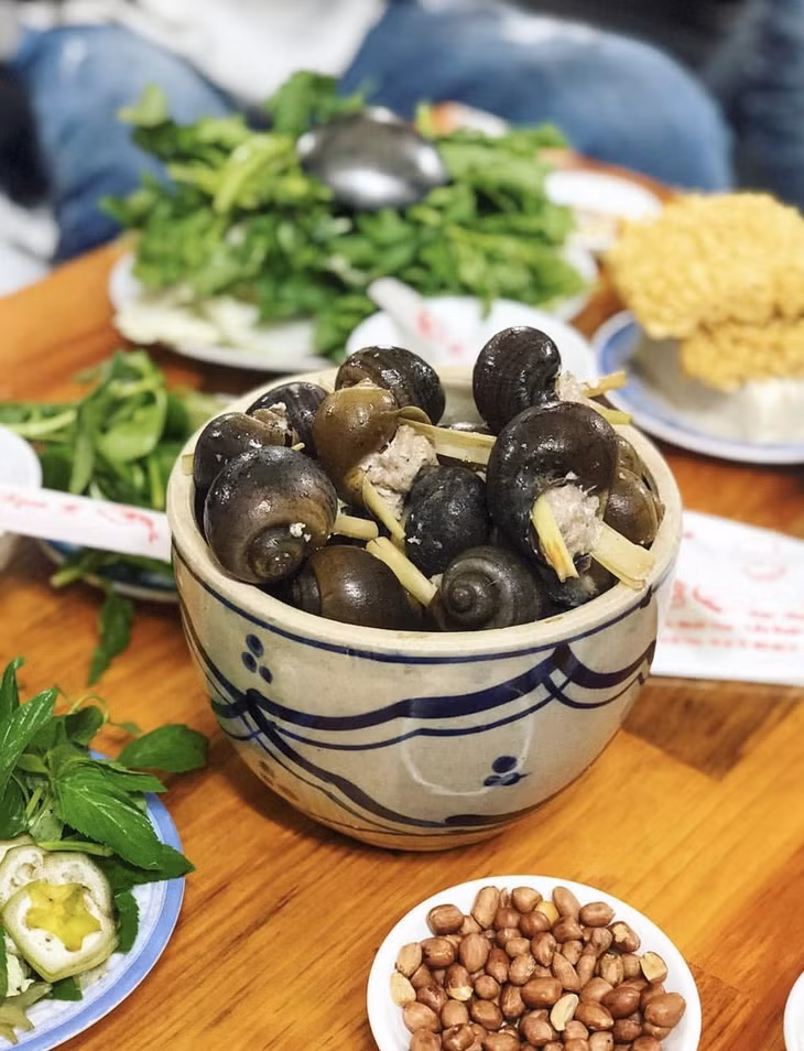 Quán ốc của Quỳnh Như từng gặp một số trường hợp "dở khóc, dở cười" với những TikToker.