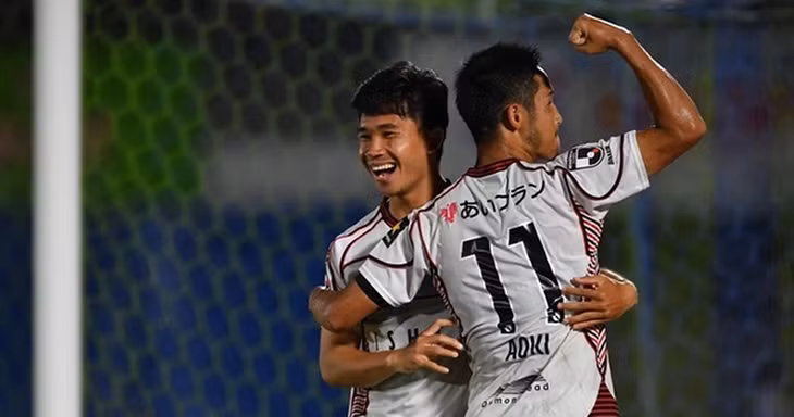 Supachok có khởi đầu tốt tại J1 League. Ảnh: Reuters.