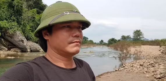 Phan Mạnh Chi đã bị bắt tạm giam để điều tra về hành vi tống tiền Phó Chủ tịch UBND huyện Tuyên Hoá, Quảng Bình.