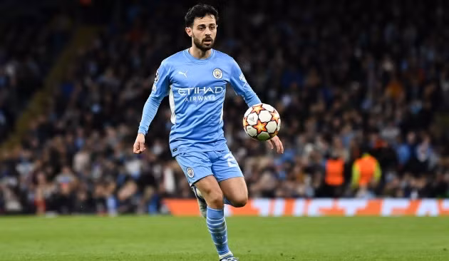 Bernardo Silva được liên kết nhiều với việc chuyển đến đầu quân cho Barcelona trong thời gian qua.