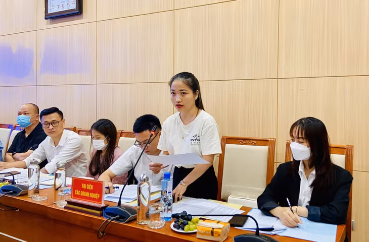 Đại diện Công ty TNHH INTCO MEDICAL TECHNOLOGY Việt Nam (KCN Đông Mai, TX Quảng Yên) hỏi về thủ tục thông báo cơ sở sản xuất khi doanh nghiệp xây dựng xong nhà máy và lắp đặt xong thiết bị.