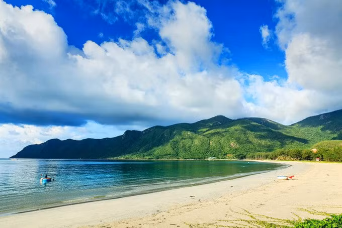 Côn Đảo là điểm đến lý tưởng cho những ai yêu thích lặn biển.