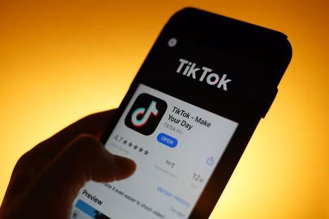 Việc lan truyền thông tin sai lệch khiến TikTok phải vật lộn với nhiều vấn đề liên quan đến quyền tự do ngôn luận và kiểm duyệt