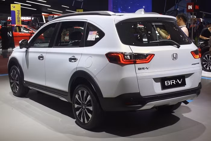 Honda BR-V 2022 có sức mạnh ấn tượng hơn các đối thủ