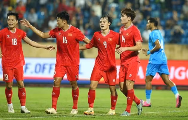 Hòa Ấn Độ, ĐT Việt Nam bị trừ điểm trên BXH FIFA.