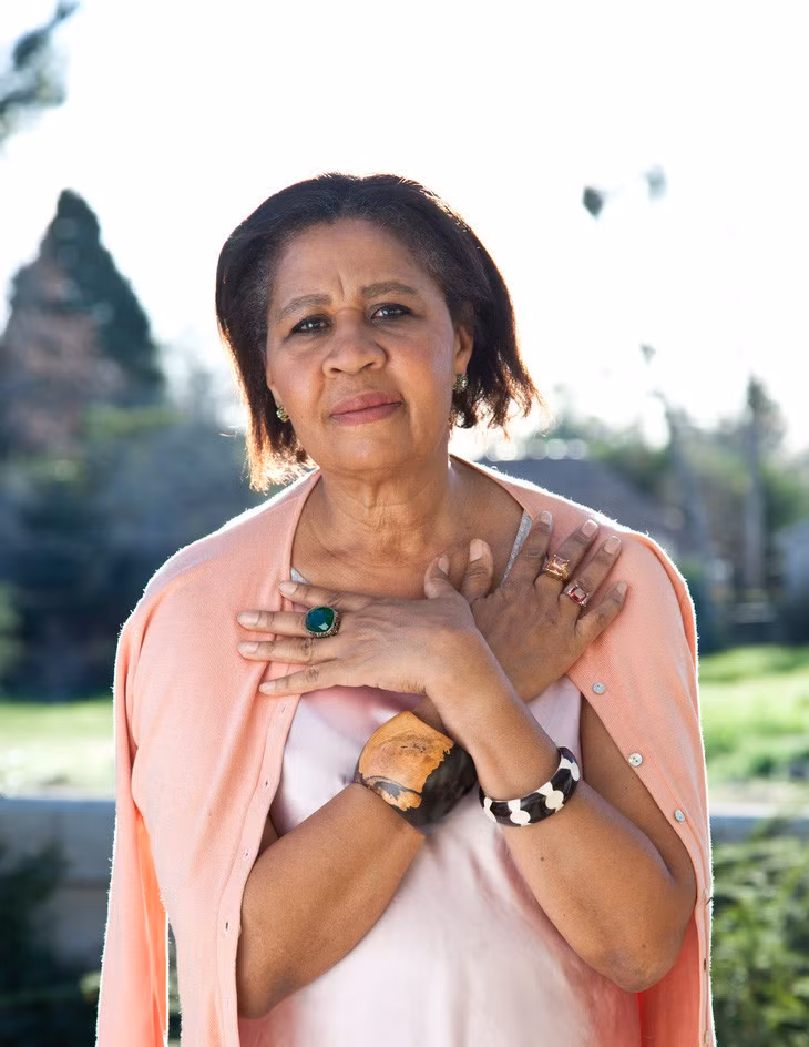 Nữ nhà văn người Antigua-Mỹ Jamaica Kincaid