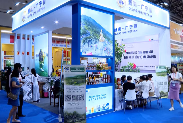 Gian hàng Quảng Ninh tại CAEXPO 21.