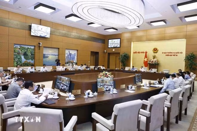 Quang cảnh phiên họp. (Ảnh: Doãn Tấn/TTXVN)