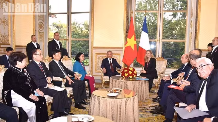 Chủ tịch Quốc hội Yael Braun–Pivet bày tỏ vinh dự được đón Tổng Bí Thư, Chủ tịch nước sang dự Hội nghị cấp cao Pháp ngữ lần thứ 19 và thăm chính thức Pháp.