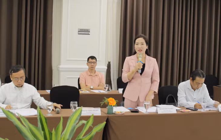 Phó Chủ tịch UBND tỉnh Nguyễn Thị Hạnh, Phó Trưởng ban Thường trực Ban Chỉ đạo xây dựng Hồ sơ Yên Tử, phát biểu tại hội nghị.