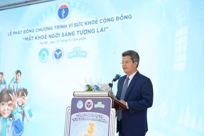 Phó giáo sư Phạm Ngọc Đông - Phó Giám đốc Phụ trách quản lý điều hành Bệnh viện Mắt Trung ương. (Ảnh: PV/Vietnam+)
