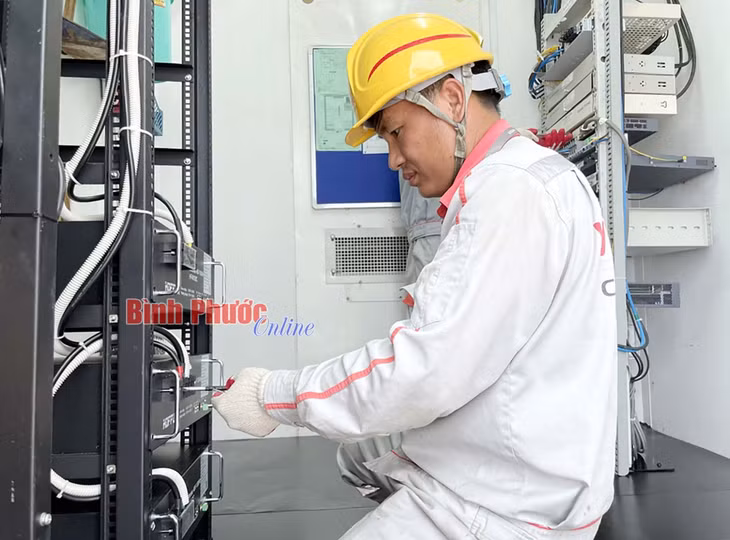 Viettel Bình Phước đã dành nguồn lực lớn đầu tư xây dựng cơ sở hạ tầng, cung cấp các dịch vụ viễn thông và công nghệ thông tin, phát triển hạ tầng số trên địa bàn tỉnh.