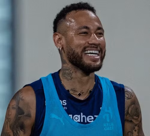 Neymar trong màu áo đội bóng Ả Rập Xê Út.