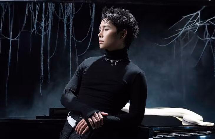 Khán giả vẫn tìm thấy những cá tính của Tăng Duy Tân trong album mới - Ảnh: NVCC