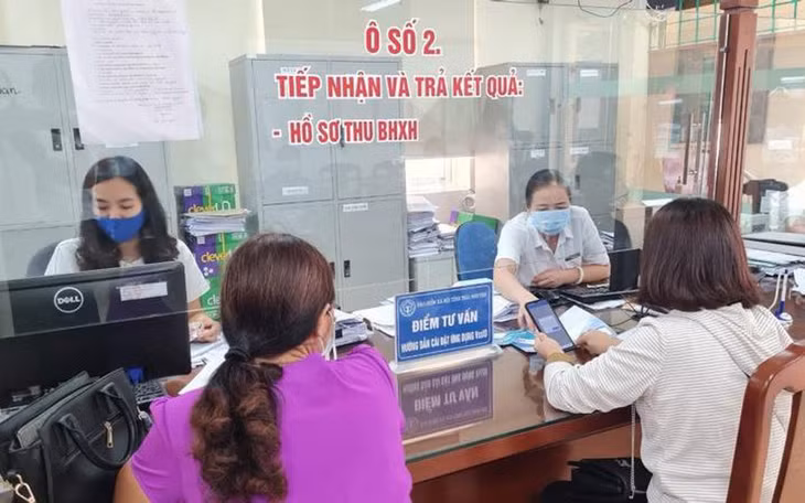 Luật BHXH năm 2024: Khuyến khích người lao động bảo lưu thời gian đóng để hưởng lương hưu