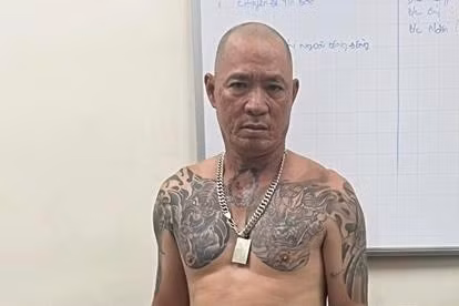Trần Ngọc Huy tại cơ quan công an. Ảnh: Công an cung cấp