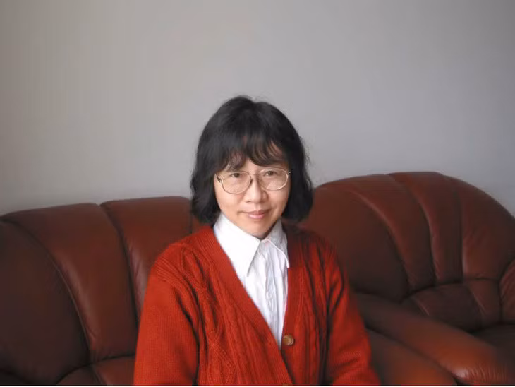Nhà văn Tàn Tuyết