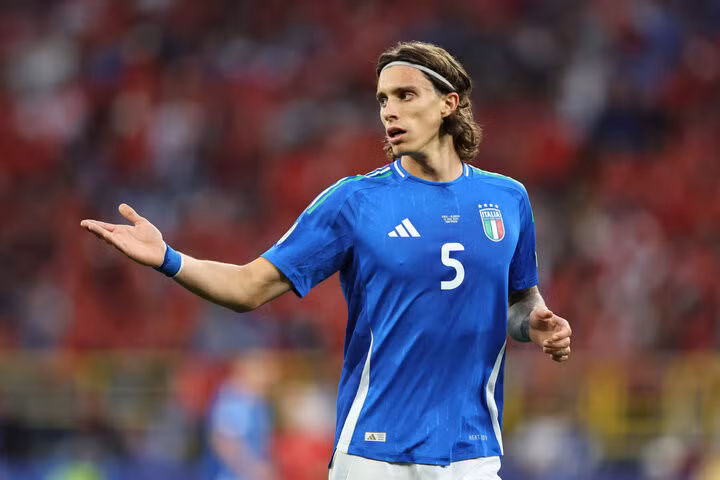 Italy cần cải thiện khả năng phòng ngự.