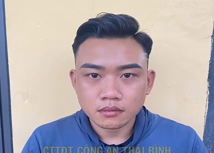 Trịnh Công Hưng tại cơ quan Công an.