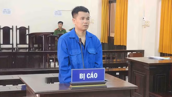 Út đã cướp tiền và vàng của người phụ nữ khi vào trong phòng trọ. Ảnh: Văn Vũ