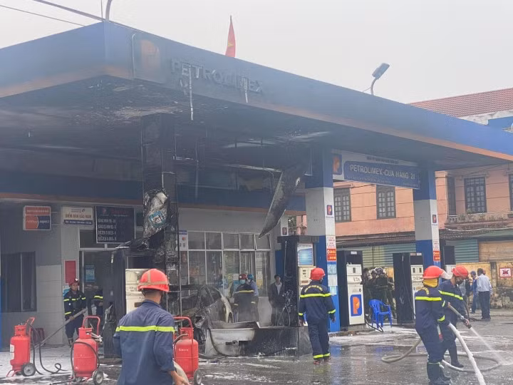 Hiện trường nơi xảy ra vụ cháy.
