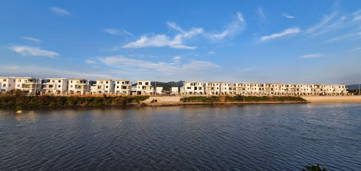 TNR Grand Palace River Park đã hoàn thiện khu biệt thự 2 bên bờ Sông Uông.