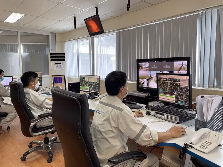 Trung tâm Điều hành sản xuất, Công ty Xi măng Hạ Long.