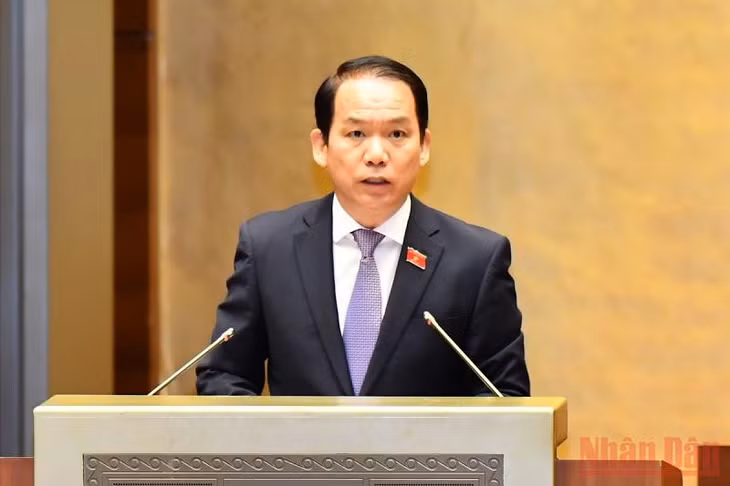 Chủ nhiệm Ủy ban Pháp luật của Quốc hội Hoàng Thanh Tùng phát biểu. (Ảnh: KHOA NGUYÊN)