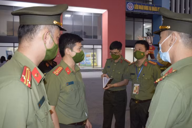 Lãnh đạo Công an tỉnh kiểm tra công tác lãnh đạo, chỉ đạo thực hiện phương án đảm bảo ANTT tại Cẩm Phả.