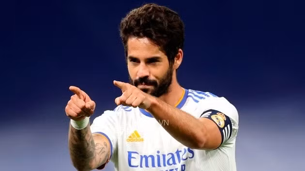 Isco chia tay Real sau 9 năm gắn bó.