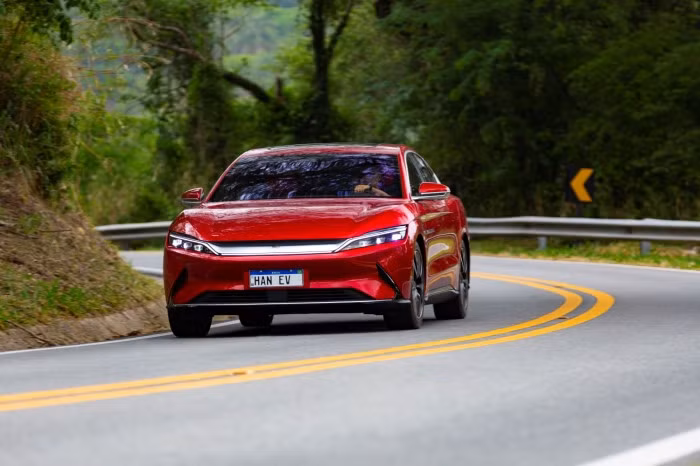 BYD Han EV có kích thước tương đương VinFast Lux A2.0