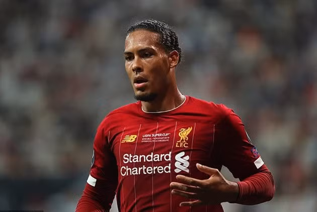 Van Dijk là trụ cột hàng thủ Liverpool.