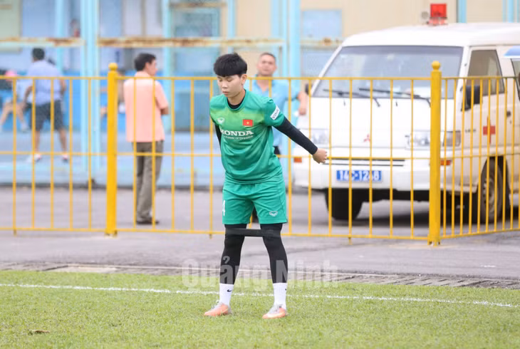 Trong thành công của Đội tuyển nữ Việt Nam tại Cúp Bóng đá nữ châu Á 2022 không thể không nhắc đến đóng góp của Kim Thanh. Trong chiến dịch SEA Games lần này tại Đất Mỏ, Kim Thanh vẫn sẽ là "người gác đền" chính của ĐT nữ quốc gia Việt Nam.