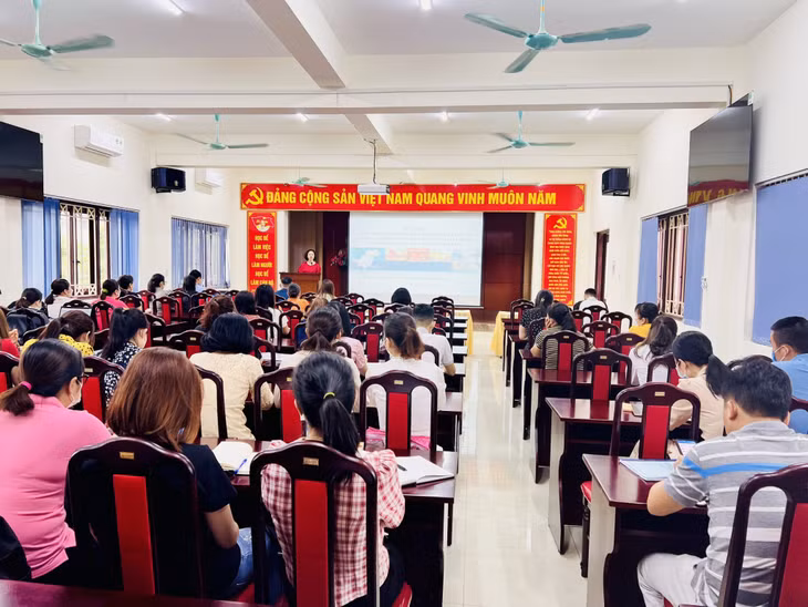 Quang cảnh lớp học.