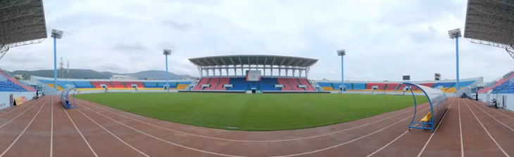Sân vận động Cẩm Phả - nơi sẽ diễn ra những trận cầu nảy lửa môn bóng đá nữ SEA Games 31.
