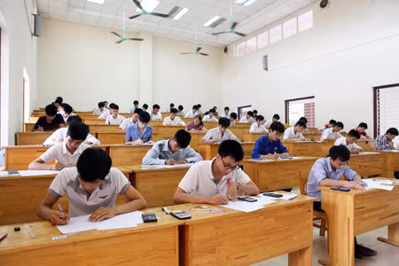 Tăng cường chỉ đạo Kỳ thi tốt nghiệp THPT và tuyển sinh đại học, giáo dục nghề nghiệp năm 2022