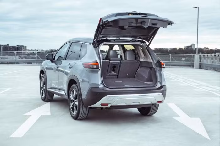 Nissan X-Trail 2023 có 4 phiên bản và 1 tùy chọn động cơ
