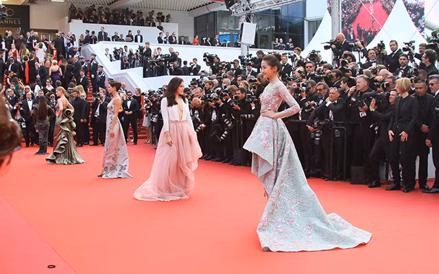 Bỏ mọi biện pháp phòng COVID-19, Cannes 2022 sẽ là nơi siêu lây nhiễm? - Ảnh 1.