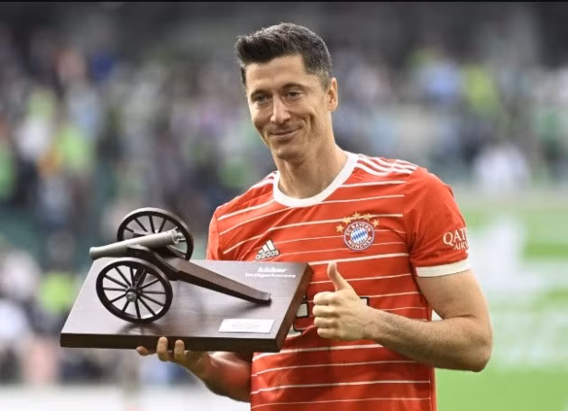 Lewandowski sẽ chia tay Bayern sau 8 năm gắn bó.