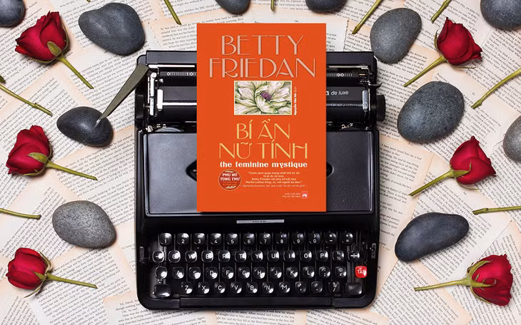 Cuốn "Bí ẩn nữ tính" (Ảnh: NXB Phụ nữ Việt Nam)