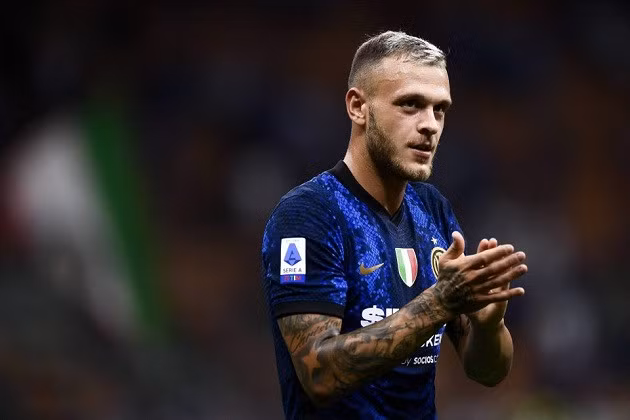 Dimarco lọt vào tầm ngắm của Arsenal.