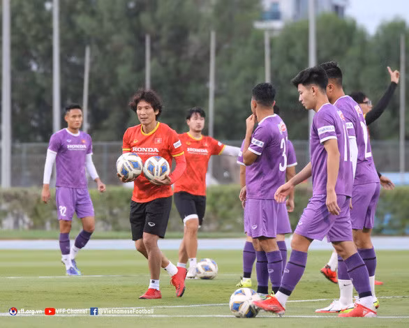 U23 Việt Nam sẵn sàng cho trận đấu giao hữu với U23 UAE - Ảnh 1.